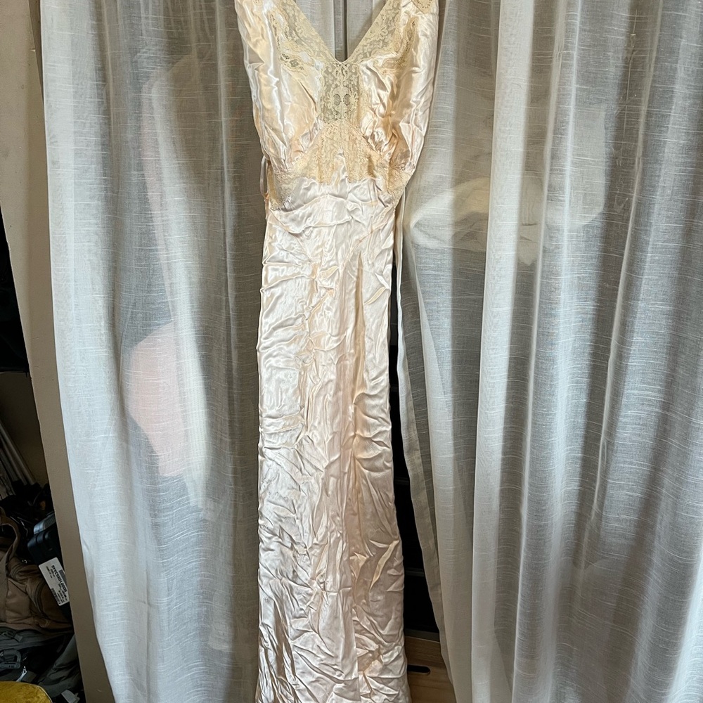 Vintage peach 1930s gown